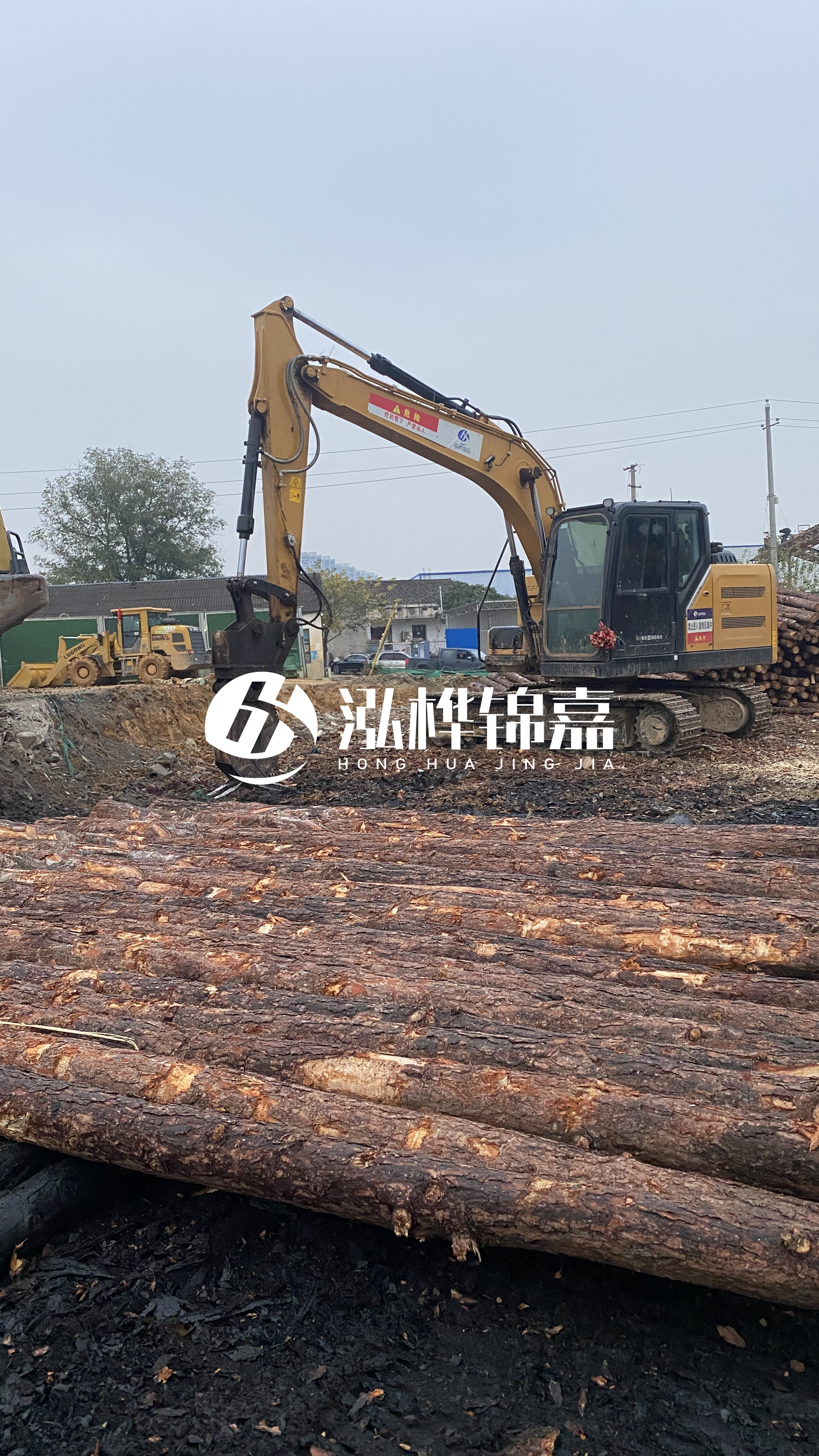 南京松木樁批發(fā)源頭廠家-松木樁打樁多少錢一米？