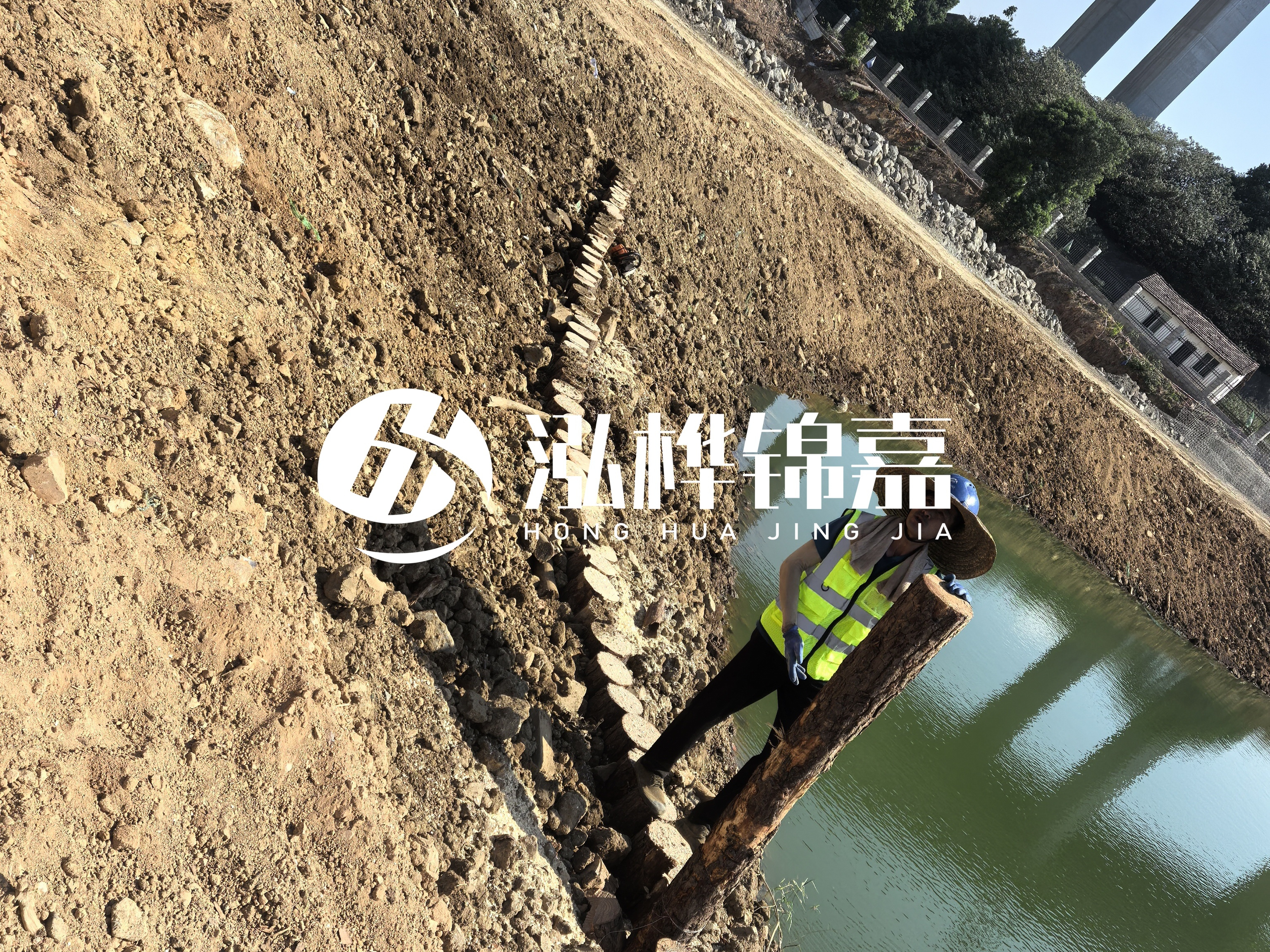 河邊打木樁有什么作用-河道打木樁可以保護(hù)河道周邊農(nóng)田？