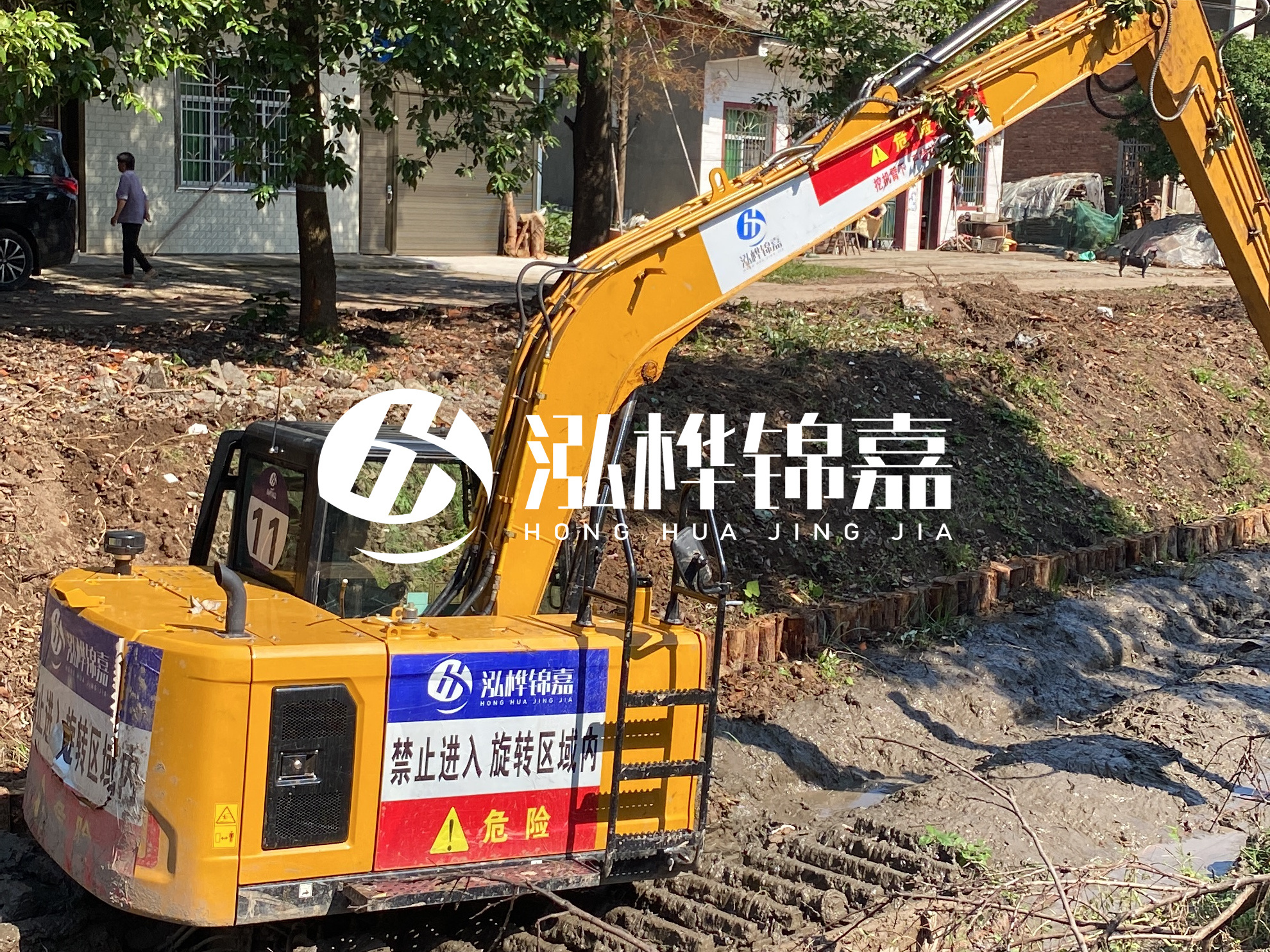 江蘇松木樁廠家泓樺錦嘉 - 6 米小頭 10 公分木樁多少錢？