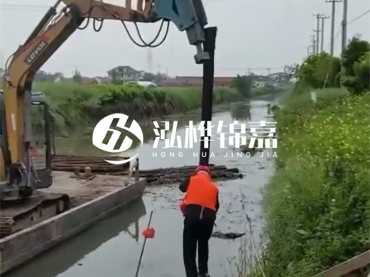 水挖打木樁專業(yè)團(tuán)隊(duì)泓樺錦嘉-最大可以打幾米的木樁？