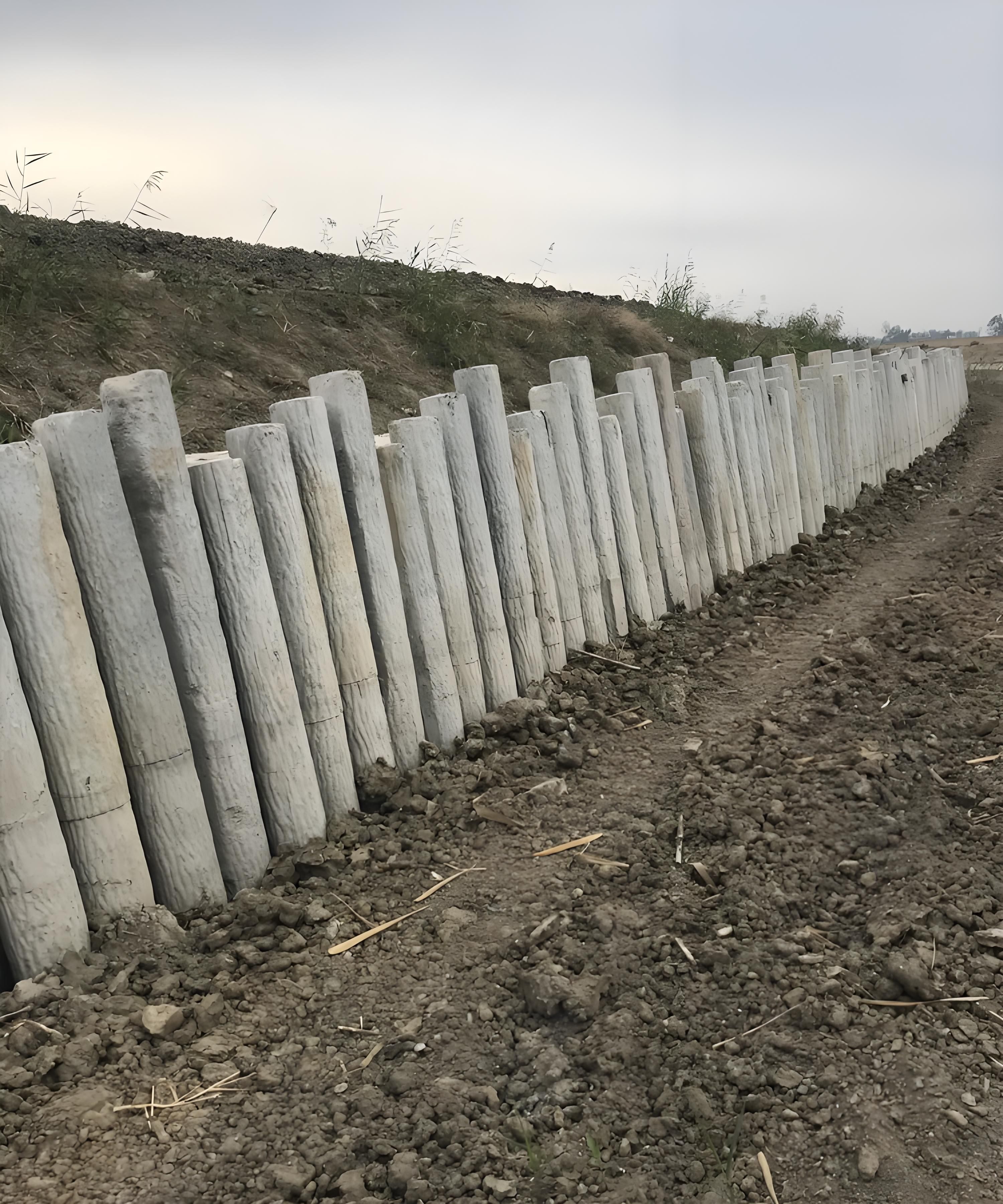 水泥樁批發(fā)廠家泓樺錦嘉-混凝土圓樁施工的配筋要求是什么？