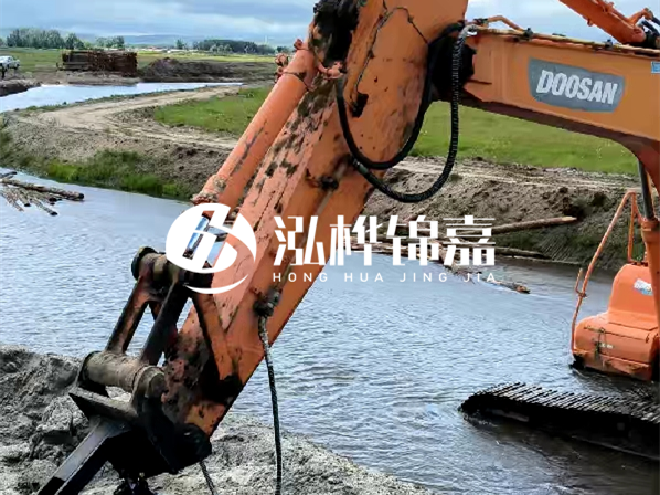 松木樁施工隊(duì)泓樺錦嘉 - 松木樁直徑指哪個(gè)部位？